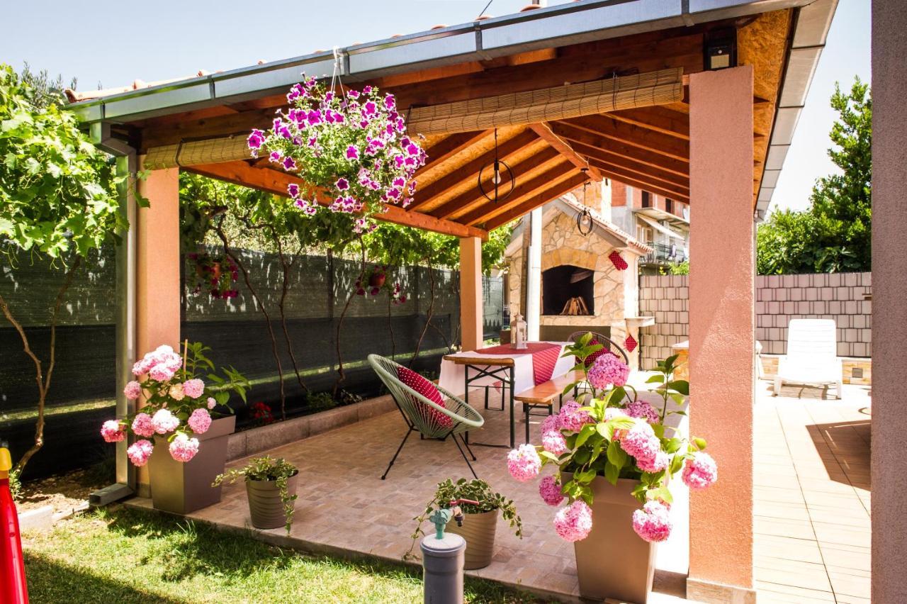 Apartman Sunny Vacay Каштела Экстерьер фото
