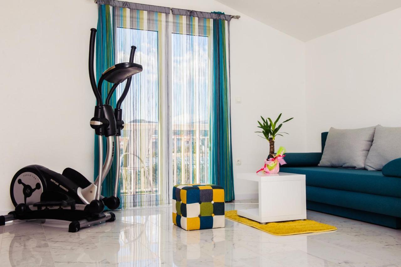 Apartman Sunny Vacay Каштела Экстерьер фото